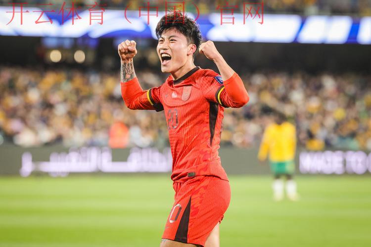 开云足球官网，观看球队豪强对阵经典赛事回顾